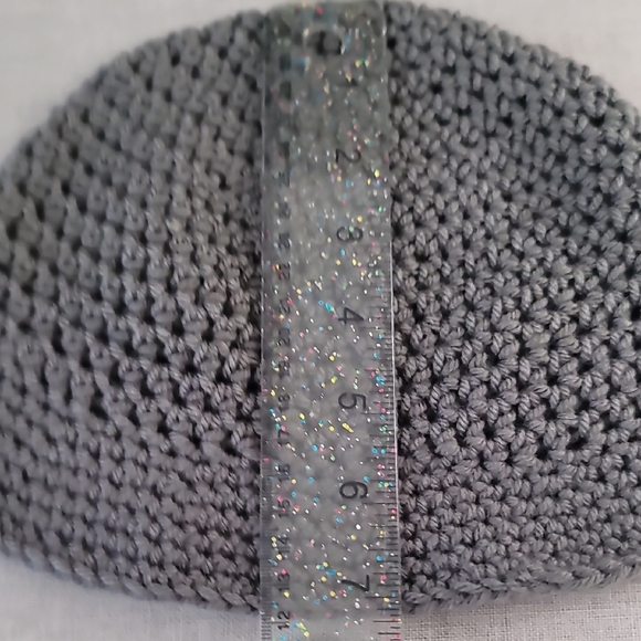 Gray Knit Women's Hat - Picture 11 of 14
